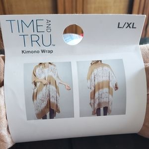Time and Tru Kimono Wrap